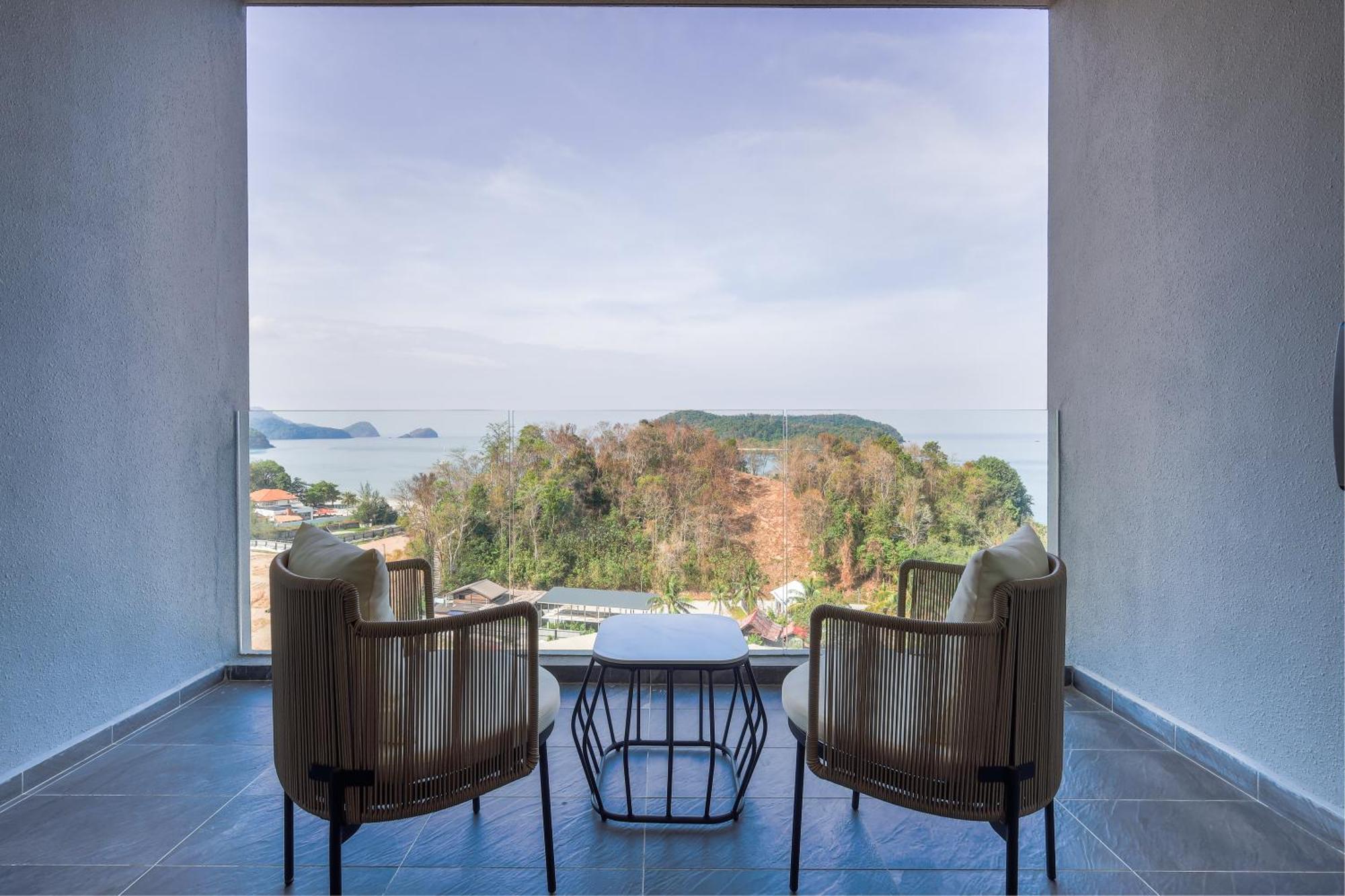 The Riyaz Lavanya Langkawi 판타이체낭 외부 사진 View from the hotel